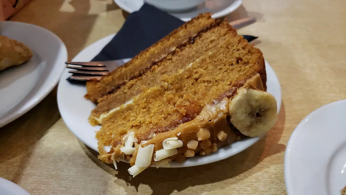 Tams Cakes \& Cookies – cookie shop in Tattenham Corner, Epsom